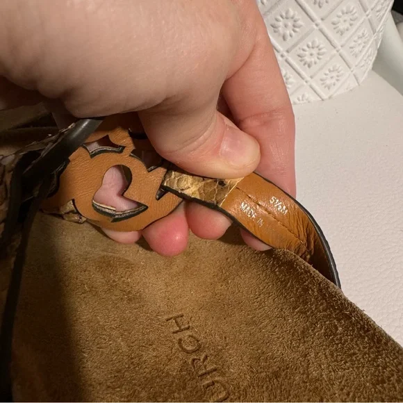 Tory Burch Miller cloud Womens size 5.5 shoes brown snakeskin slip on thong - Picture 4 of 5